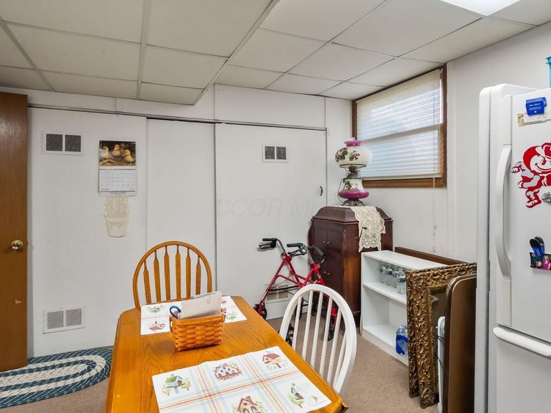 1080 Toulon Avenue , Marion, OH 43302 Photo 35