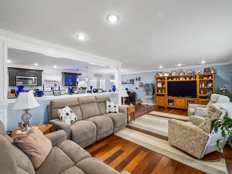 1080 Toulon Avenue , Marion, OH 43302 Photo 4