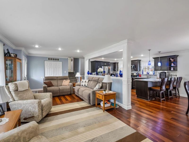 1080 Toulon Avenue , Marion, OH 43302 Photo 7