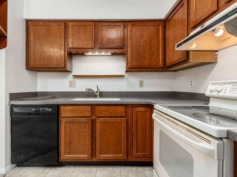 7150 E Main Street , Unit D202, Reynoldsburg, OH 43068 Photo 11