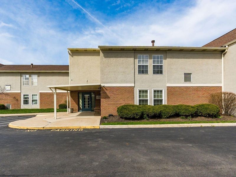 7150 E Main Street , Unit D202, Reynoldsburg, OH 43068 Photo 2