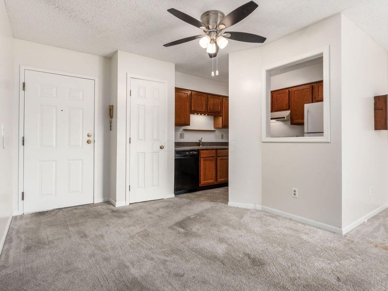 7150 E Main Street , Unit D202, Reynoldsburg, OH 43068 Photo 4