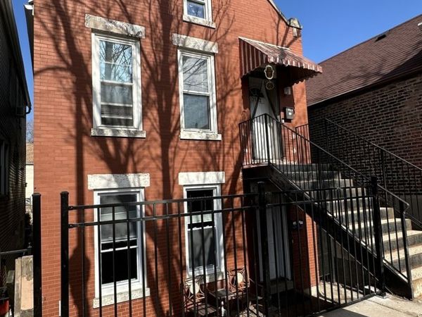 2142 W 18th Street , Chicago, IL 60608