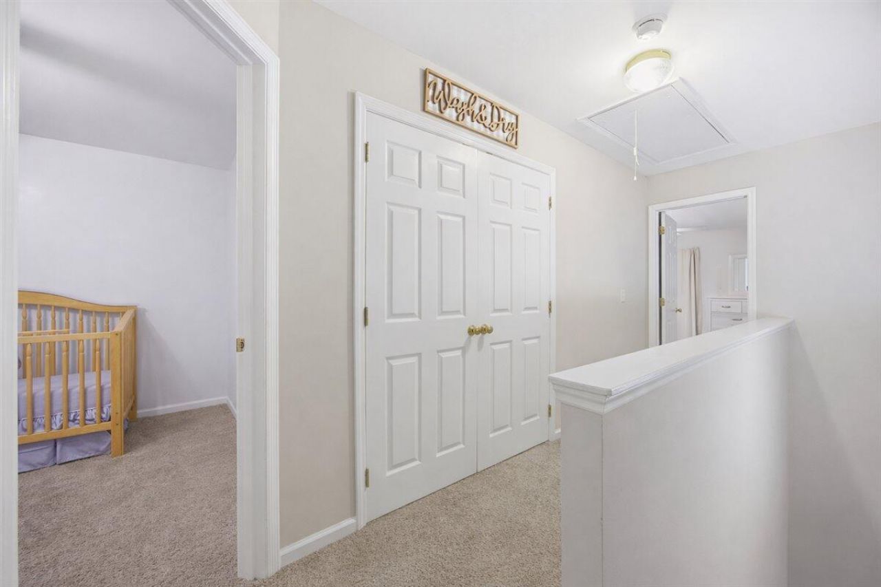 302 Twin Tree Drive Photo 12