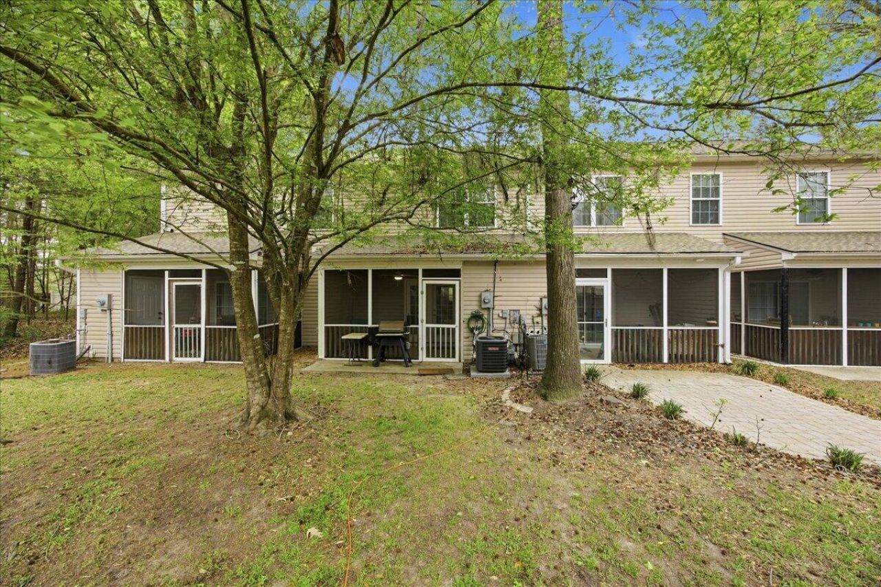 302 Twin Tree Drive Photo 21