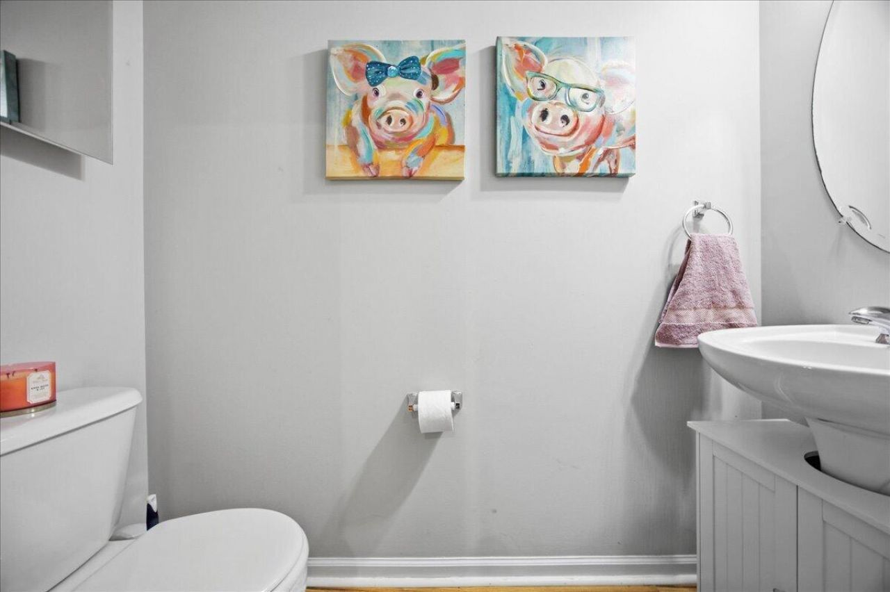 302 Twin Tree Drive Photo 7