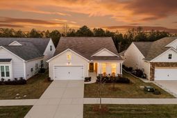 644 Marsh Cove Circle photo 4