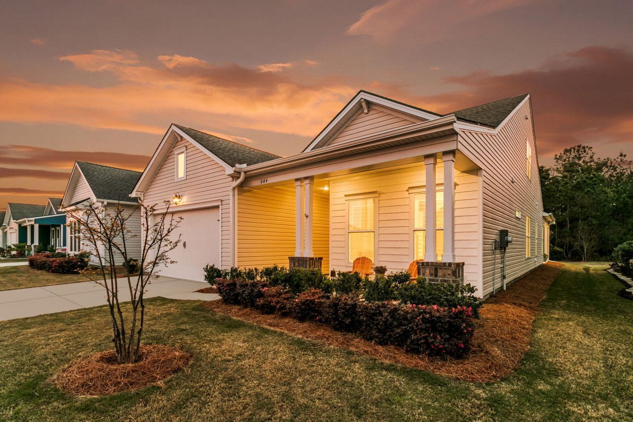 644 Marsh Cove Circle Photo 6