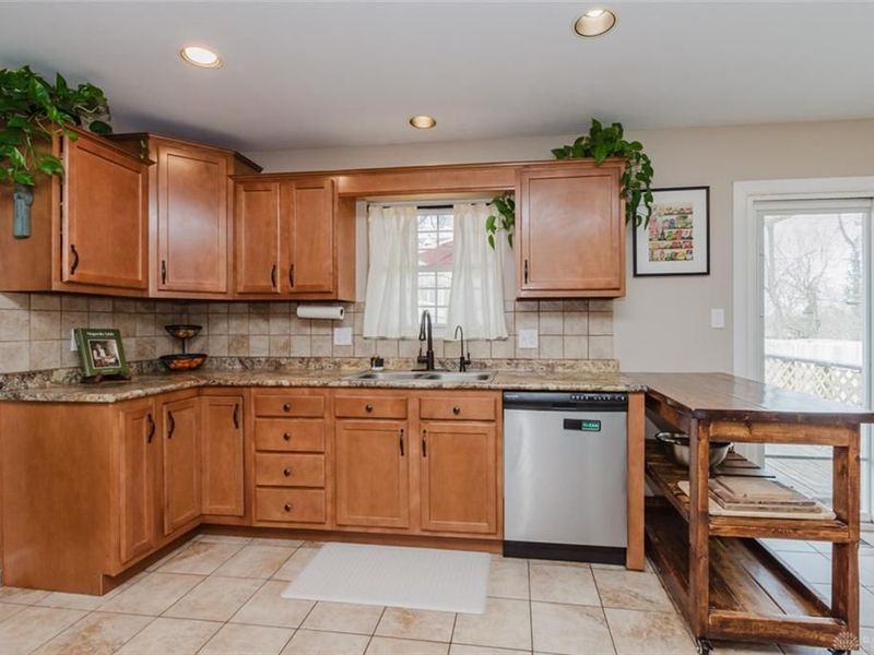 325 Thelma Avenue, Clayton, OH 45415 Photo 18