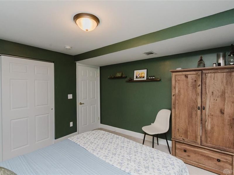 325 Thelma Avenue, Clayton, OH 45415 Photo 28