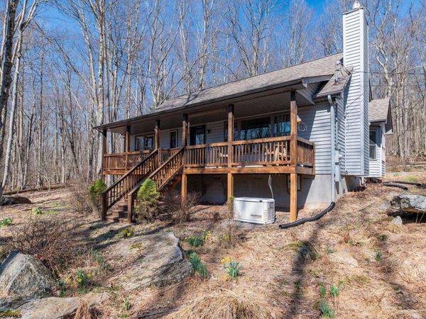 183 Fern Court, Terra Alta, WV 26764
