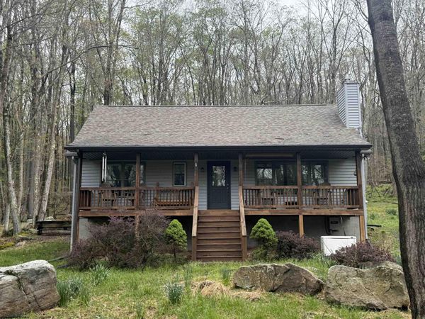 183 Fern Court, Terra Alta, WV 26764