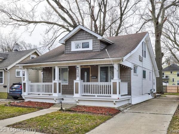 564 E Lewiston Avenue, Ferndale, MI 48220