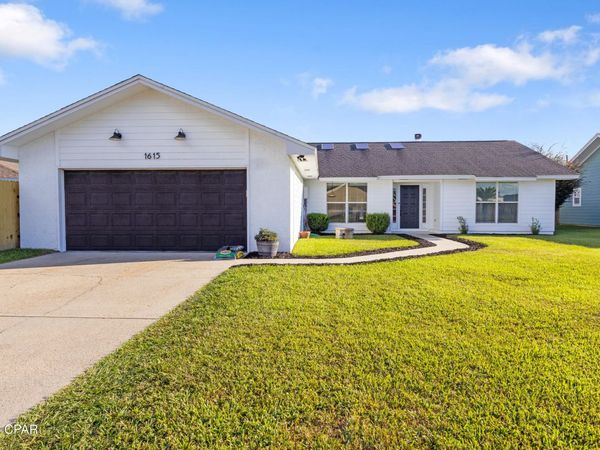 1615 Santa Anita Drive, Lynn Haven, FL 32444