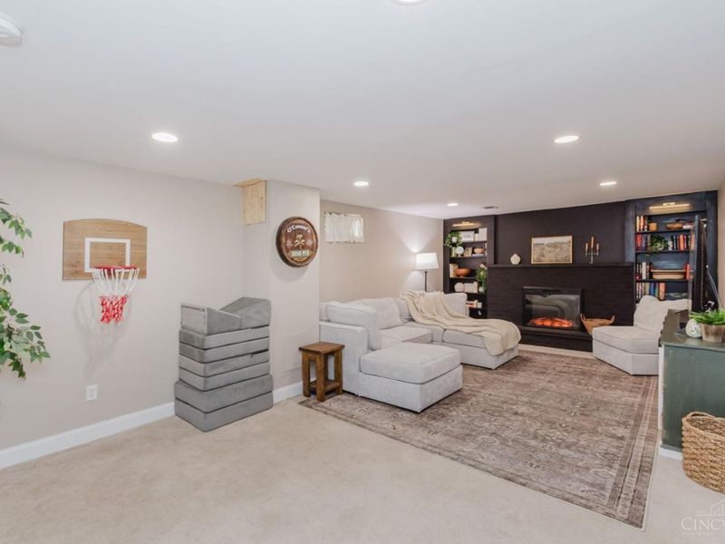 325 Thelma Avenue, Clayton, OH 45415 Photo 20