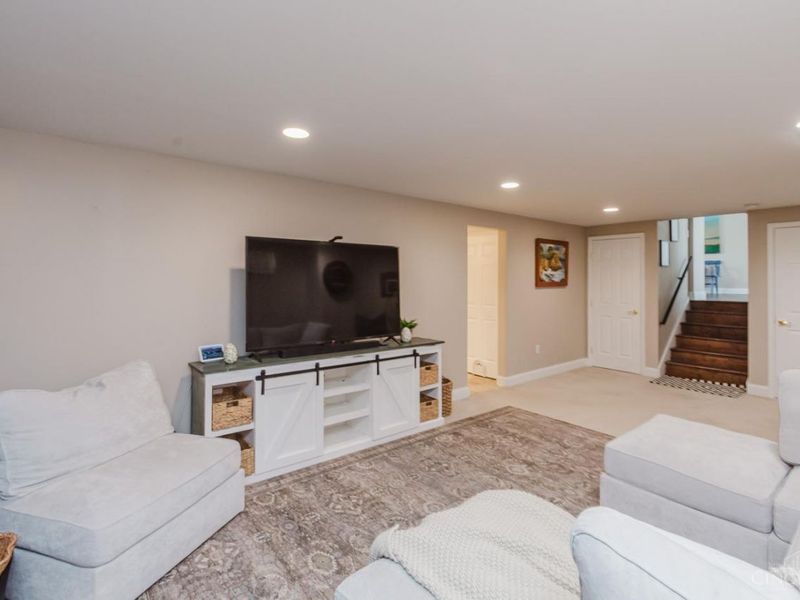 325 Thelma Avenue, Clayton, OH 45415 Photo 22