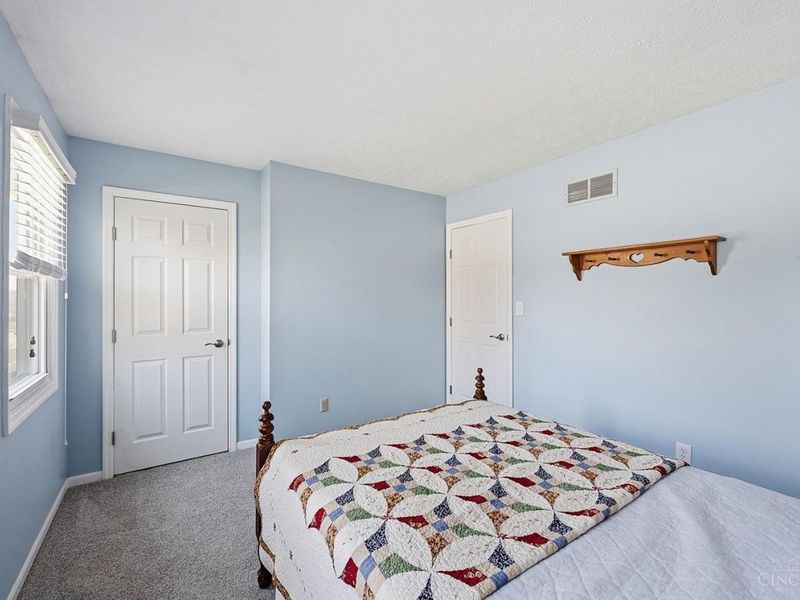 2415 Henesy Lane, Fairfield, OH 45014 Photo 32