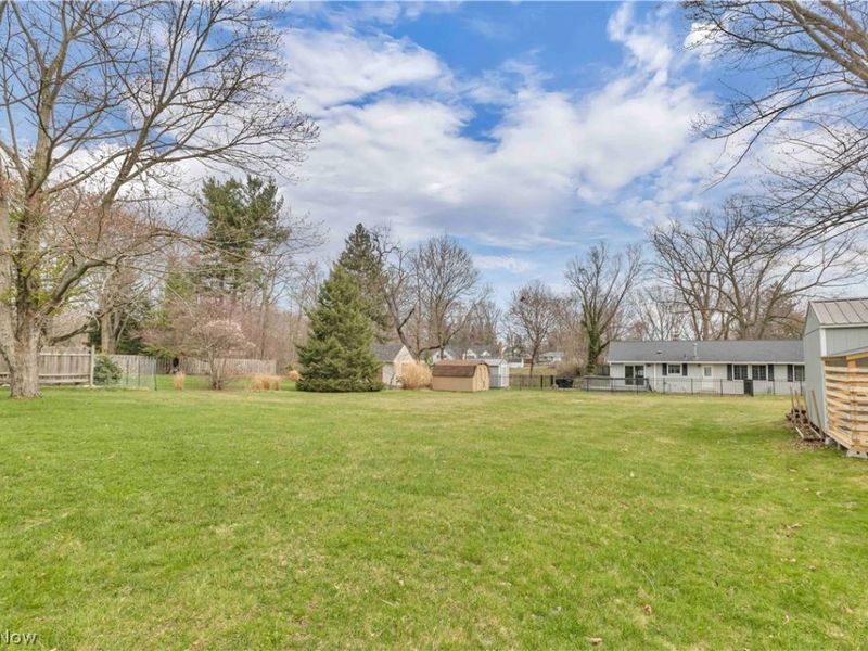 1023 Gulf Road, Elyria, OH 44035 Photo 30