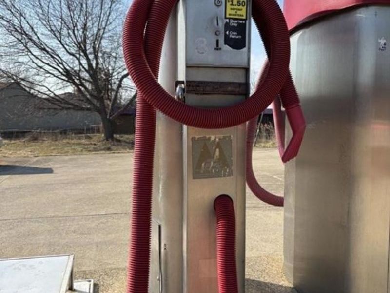 36161 Lake Shore Boulevard, Eastlake, OH 44095 Photo 2