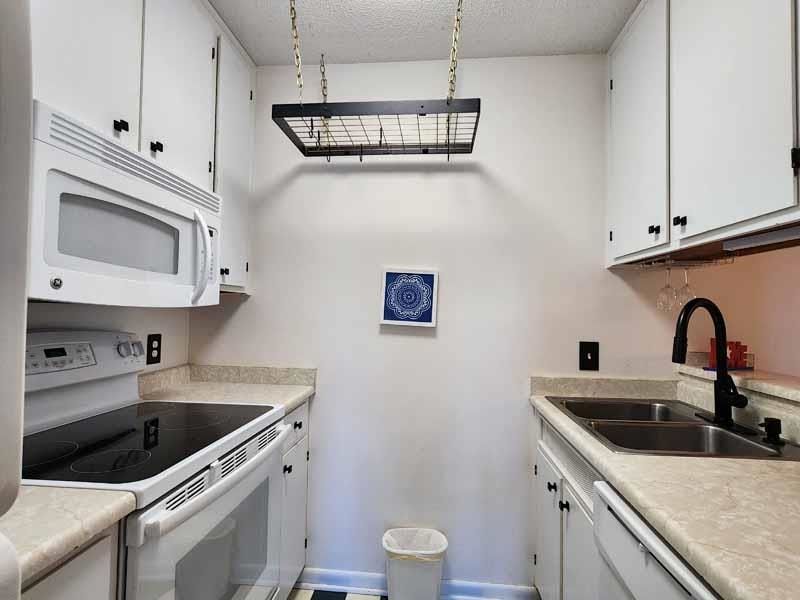 435 Salt Marsh Circle Photo 8