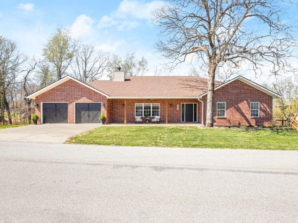 8225 Old White River Road , Rogers, AR 72756