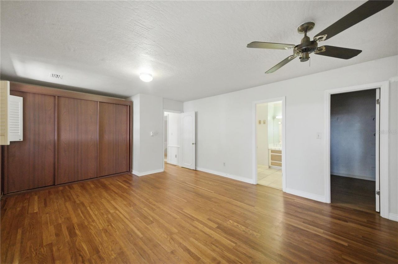 21407 NW 39th Court , Micanopy, FL 32667 Photo