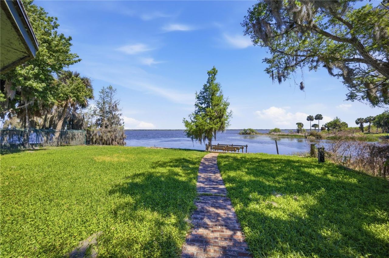 21407 NW 39th Court , Micanopy, FL 32667 Photo