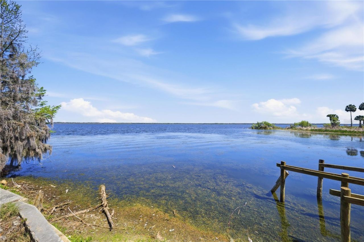 21407 NW 39th Court , Micanopy, FL 32667 Photo