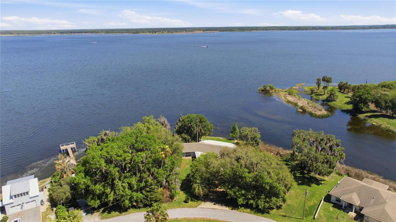 21407 NW 39th Court , Micanopy, FL 32667 Photo