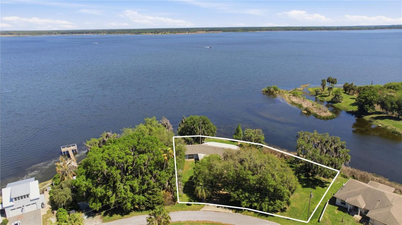 21407 NW 39th Court , Micanopy, FL 32667 Photo