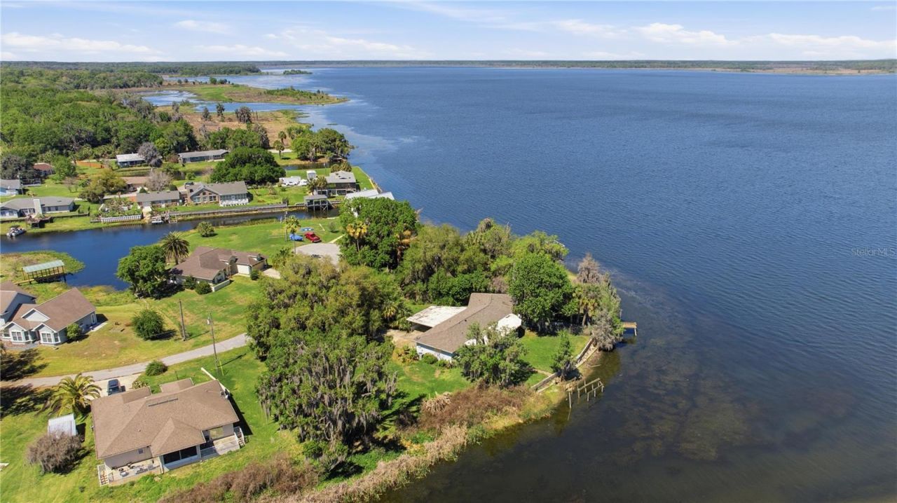 21407 NW 39th Court , Micanopy, FL 32667 Photo