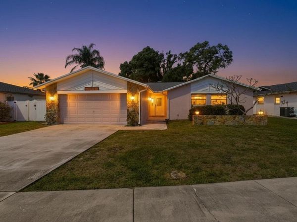 12762 98TH STREET , LARGO, FL 33773