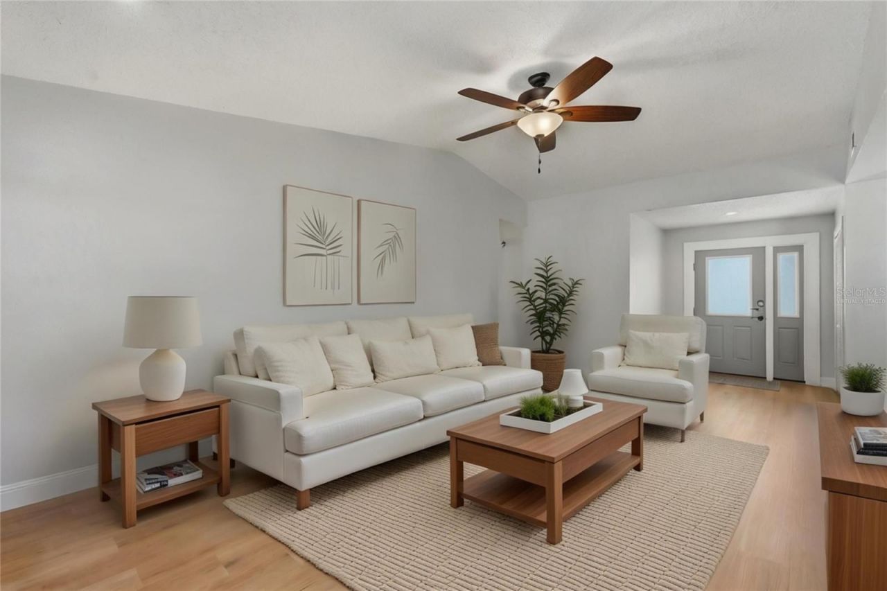 12762 98th Street , Largo, FL 33773 Photo