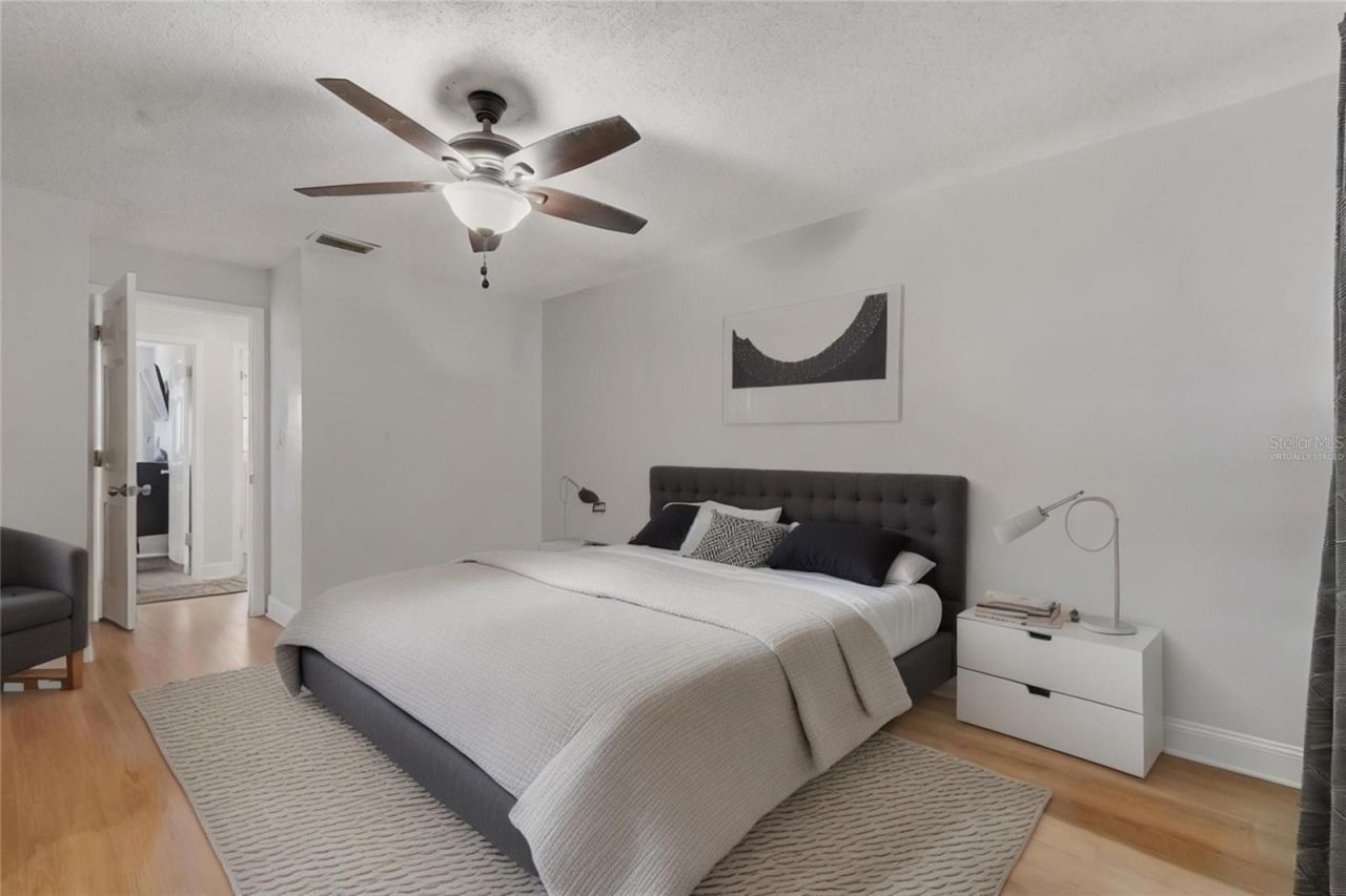 12762 98th Street , Largo, FL 33773 Photo