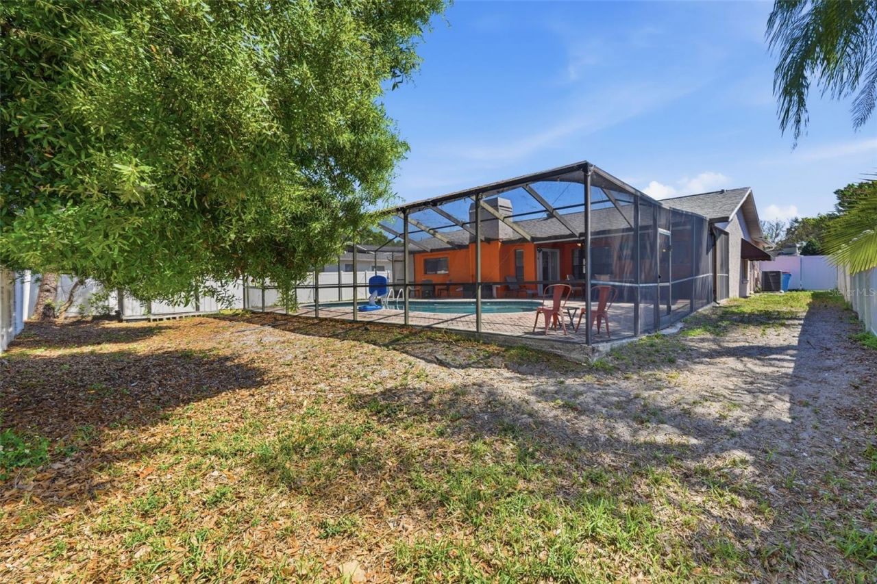 12762 98th Street , Largo, FL 33773 Photo