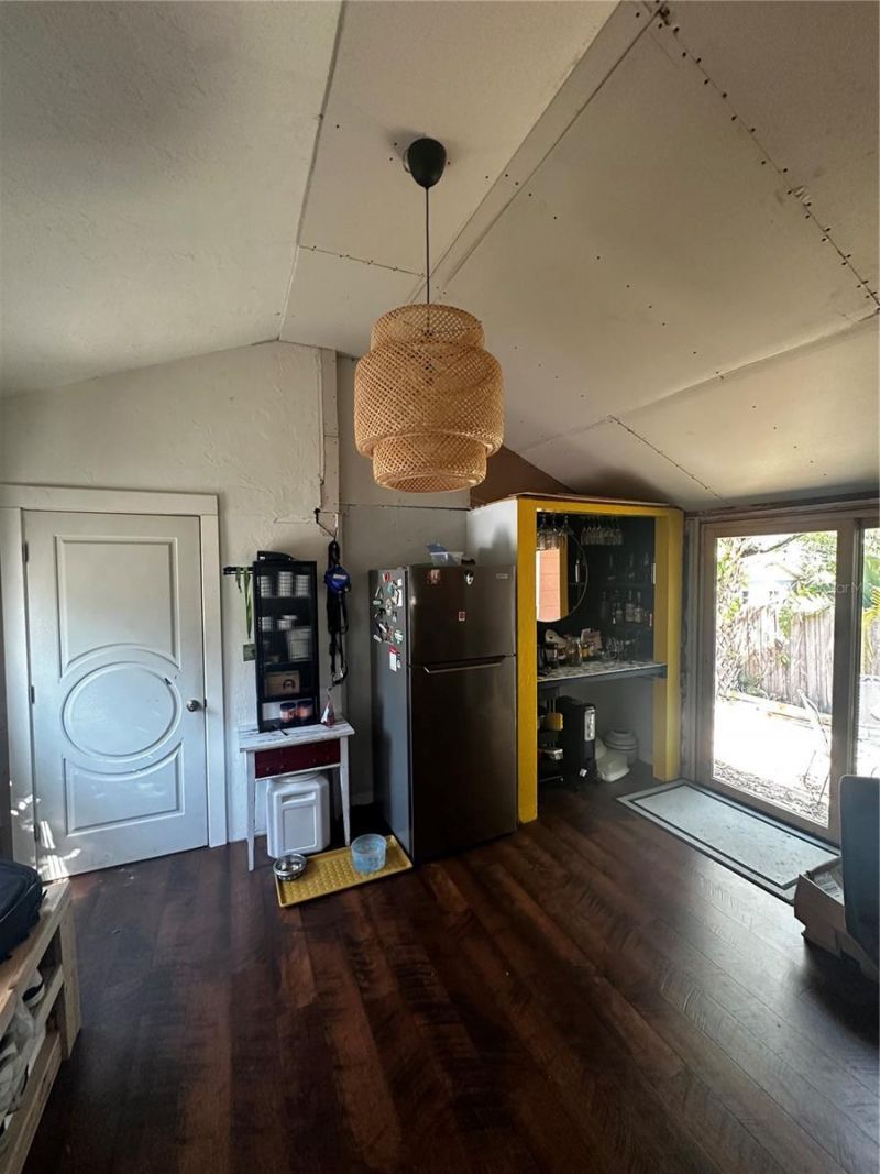 491 31st Avenue N, Saint Petersburg, FL 33704 Photo