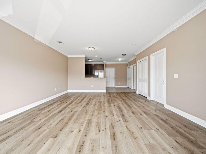 925 Ingleside Avenue , Unit 207, Columbus, OH 43215 Photo 9