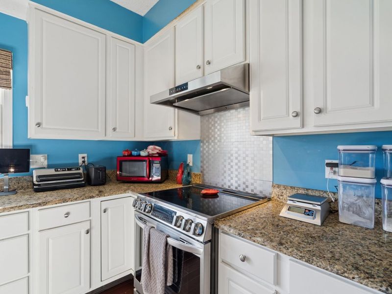 242 Farm Creek Drive, Columbus, OH 43230 Photo 19