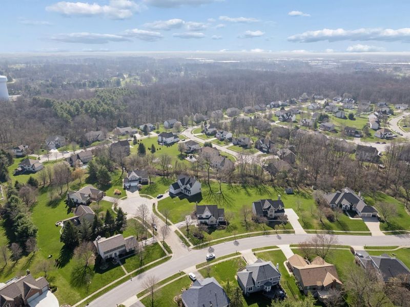 242 Farm Creek Drive, Columbus, OH 43230 Photo 67