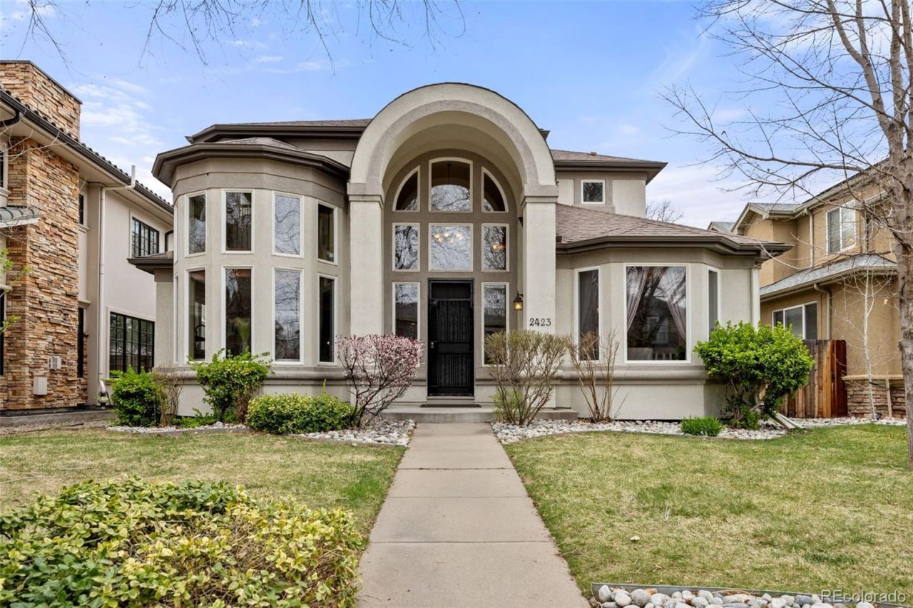 2423 S Cook Street, Denver, CO 80210 Main Photo