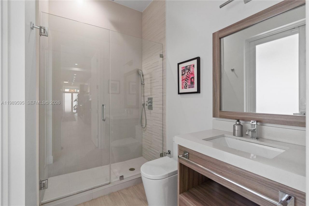 2420 SW 16th Ct, Unit 2420, Miami, FL 33145 Photo