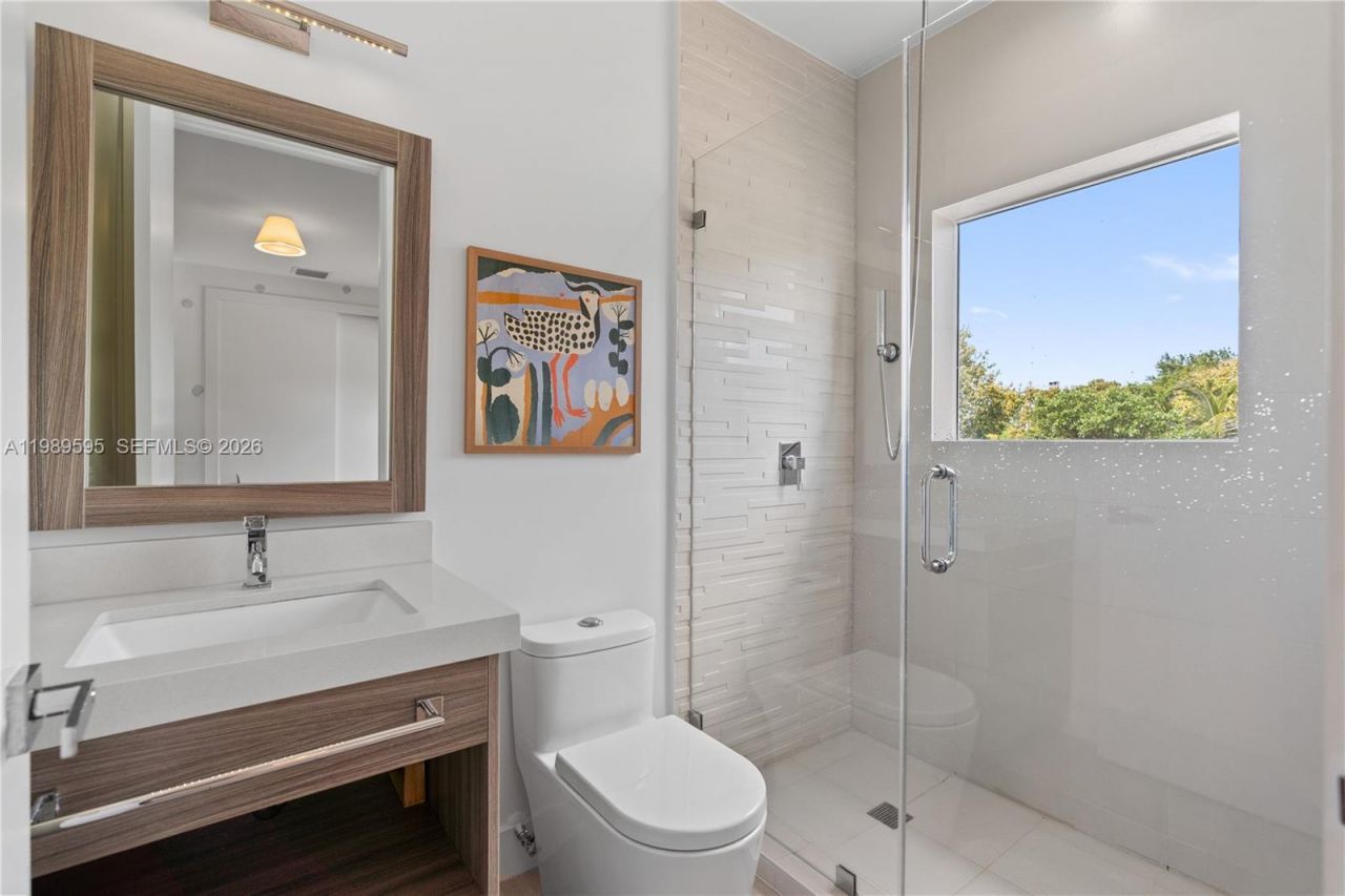 2420 SW 16th Ct, Unit 2420, Miami, FL 33145 Photo