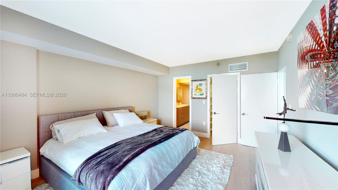 10275 Collins Ave, Unit 724, Bal Harbour, FL 33154 Photo