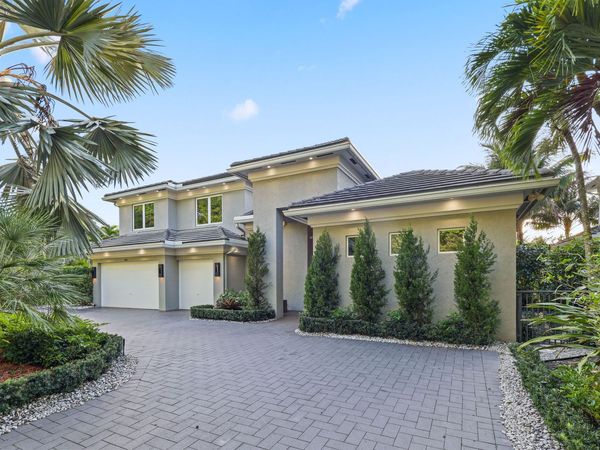 10110 Sweet Bay Street, Plantation, FL 33324