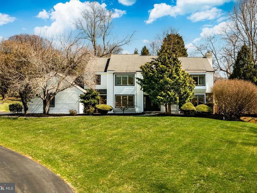 1677 Waterglen Drive, West Chester, PA 19382 Main Photo