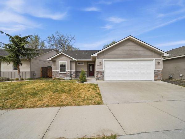 9522 W Woodland Dr, Boise, ID 83704