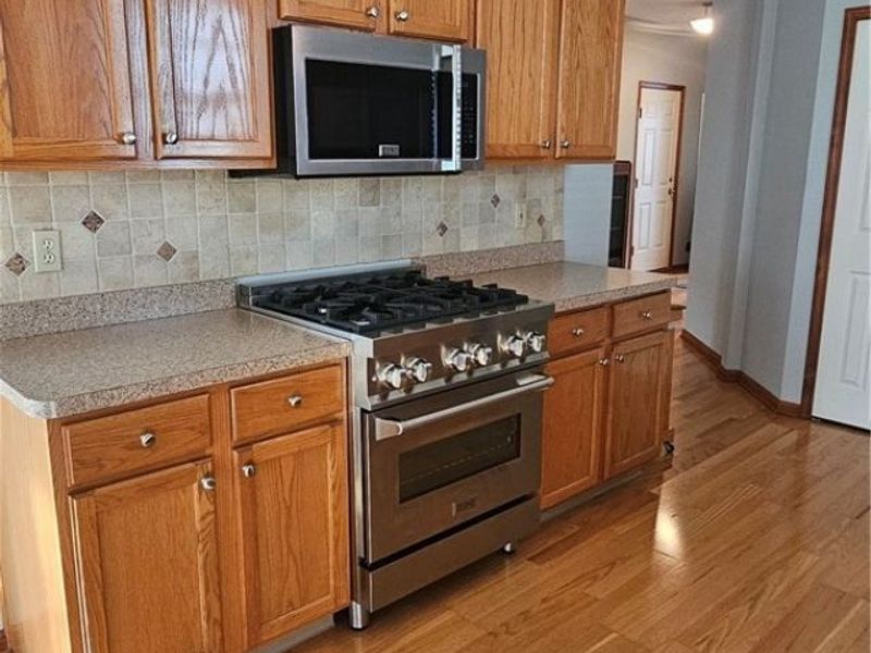 8783 Roberts Court, Unit 22A, Olmsted Falls, OH 44138 Photo 13