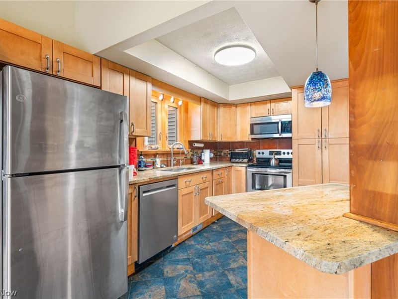 1536 Baycrest Drive NW, Canton, OH 44708 Photo 16