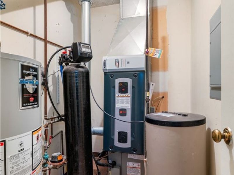 1536 Baycrest Drive NW, Canton, OH 44708 Photo 30