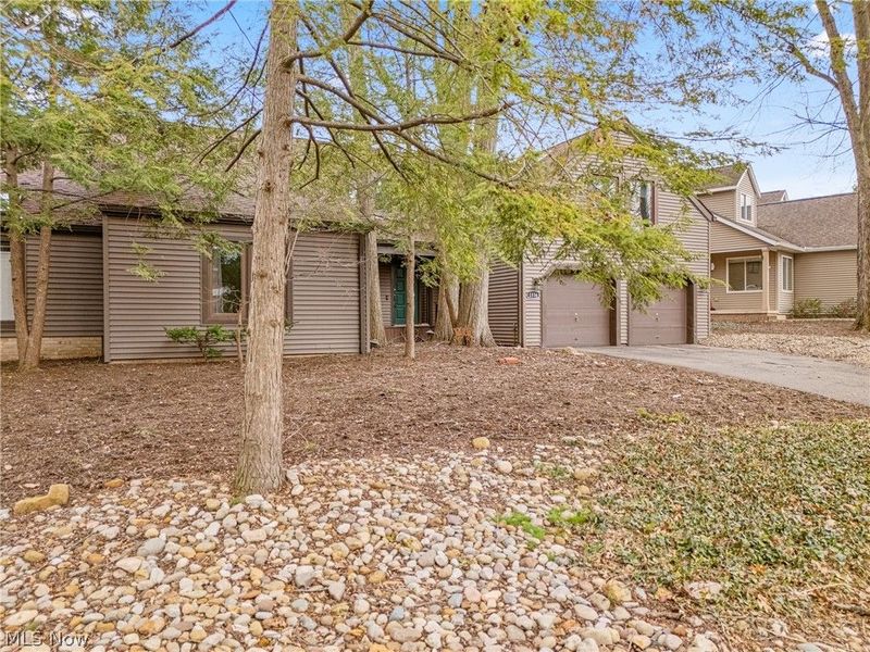 1536 Baycrest Drive NW, Canton, OH 44708 Photo 5